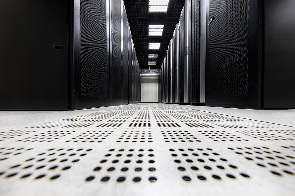 工業(yè)除濕機(jī)對(duì)數(shù)據(jù)中心溫度監(jiān)測(cè)與調(diào)控_除濕機(jī)廠家_重復(fù)